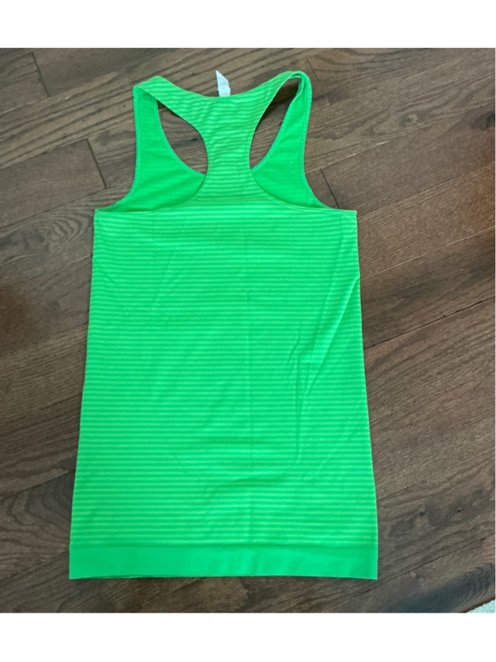 Women's Under Armour Green Striped HeatGear Sports Bra S - Picture 4 of 5